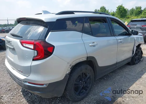 2022 GMC Terrain Awd At4 z USA, uszkodzony, nr VIN 3GKALYEV7NL213797